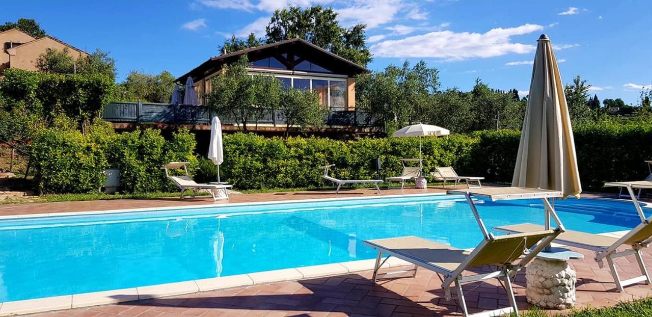Agriturismo Fiore Di Campo Фермо Экстерьер фото